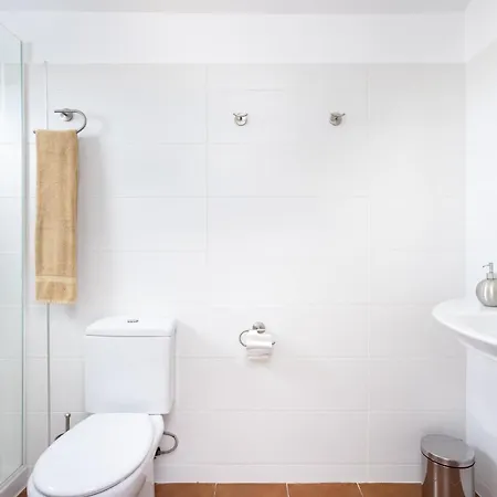 A 250m Da Playa Troya Apartment *